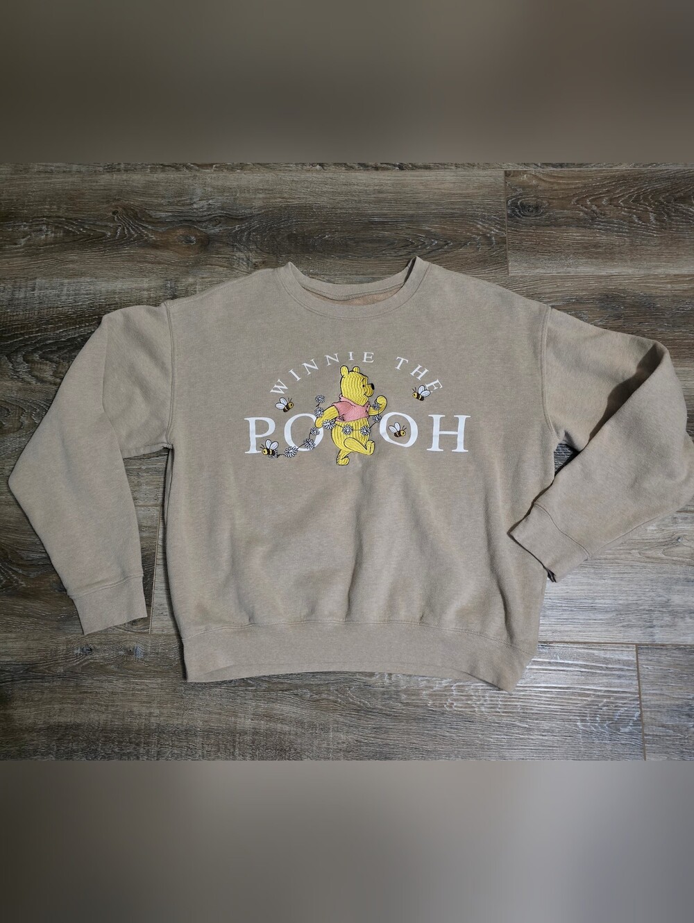 Disney Winnie The Pooh Crew Neck Women's XL Embroidered Tan Sweatshirt Sweater